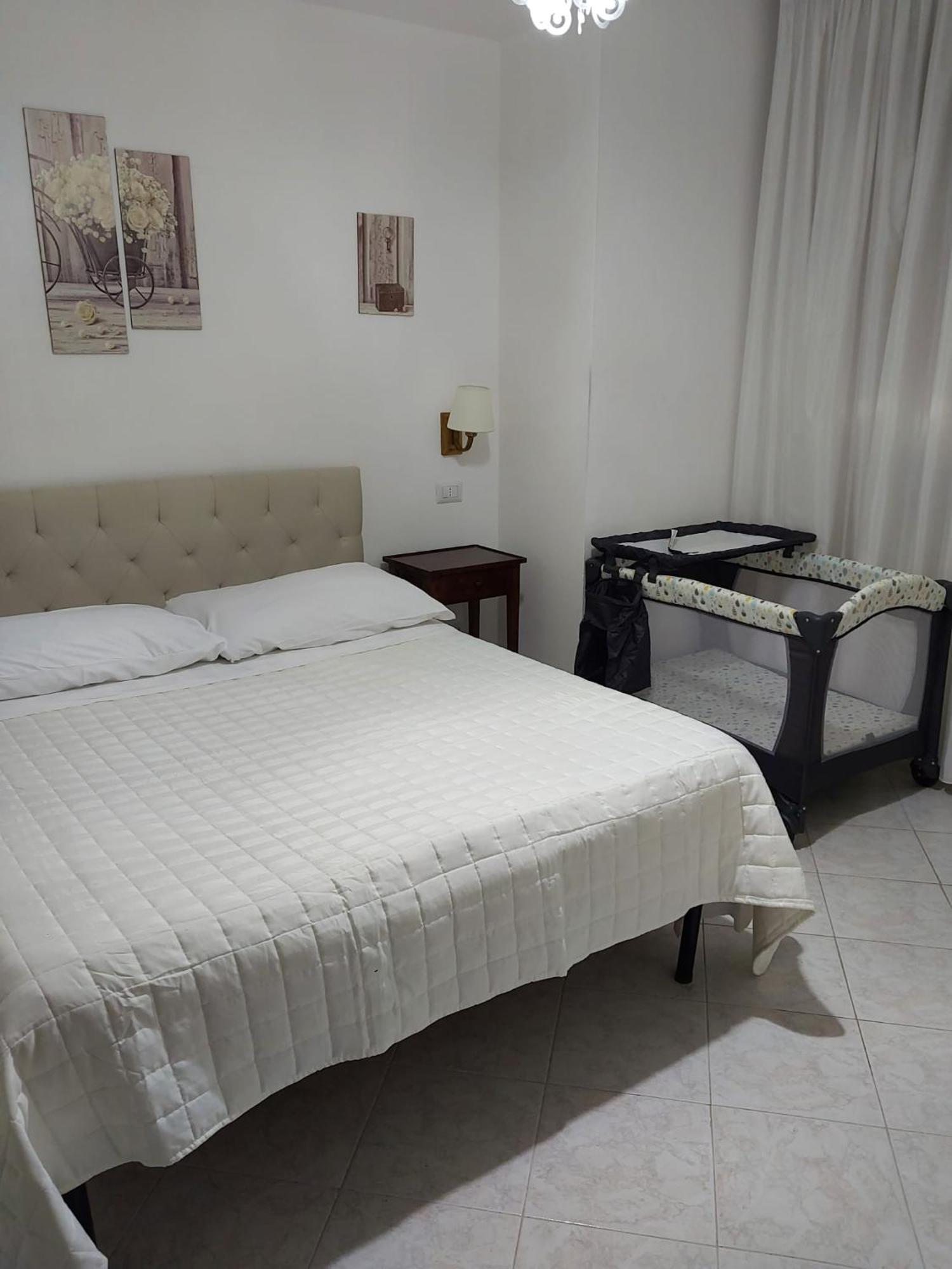 Dual Suites - 4 Posti Letto - Fiumicino Aeroporto E Fiera - Self Check-In Exterior photo