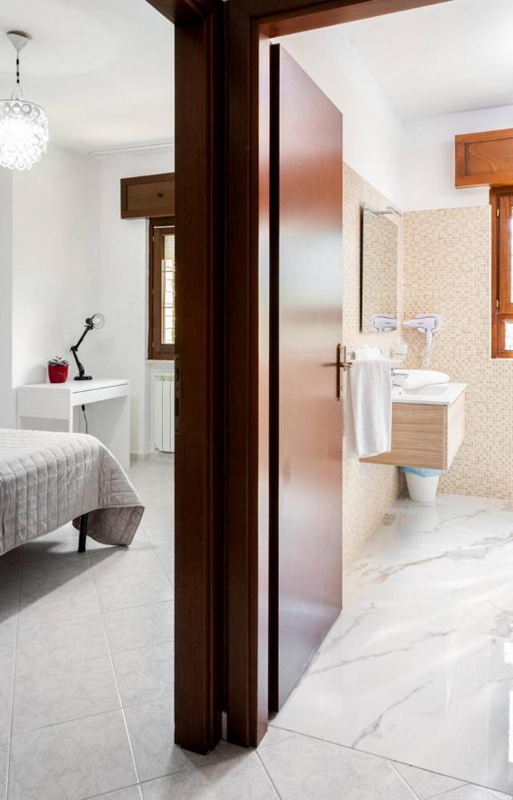 Dual Suites - 4 Posti Letto - Fiumicino Aeroporto E Fiera - Self Check-In Exterior photo